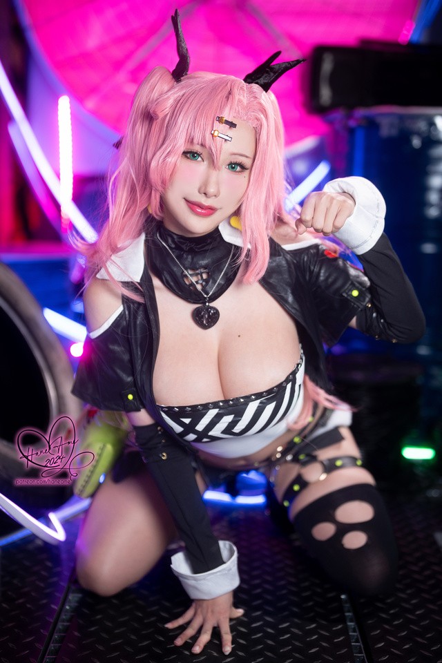 雨波_HaneAme绝区零妮可cos：机械兔耳娘元气出击！[35P-283MB]