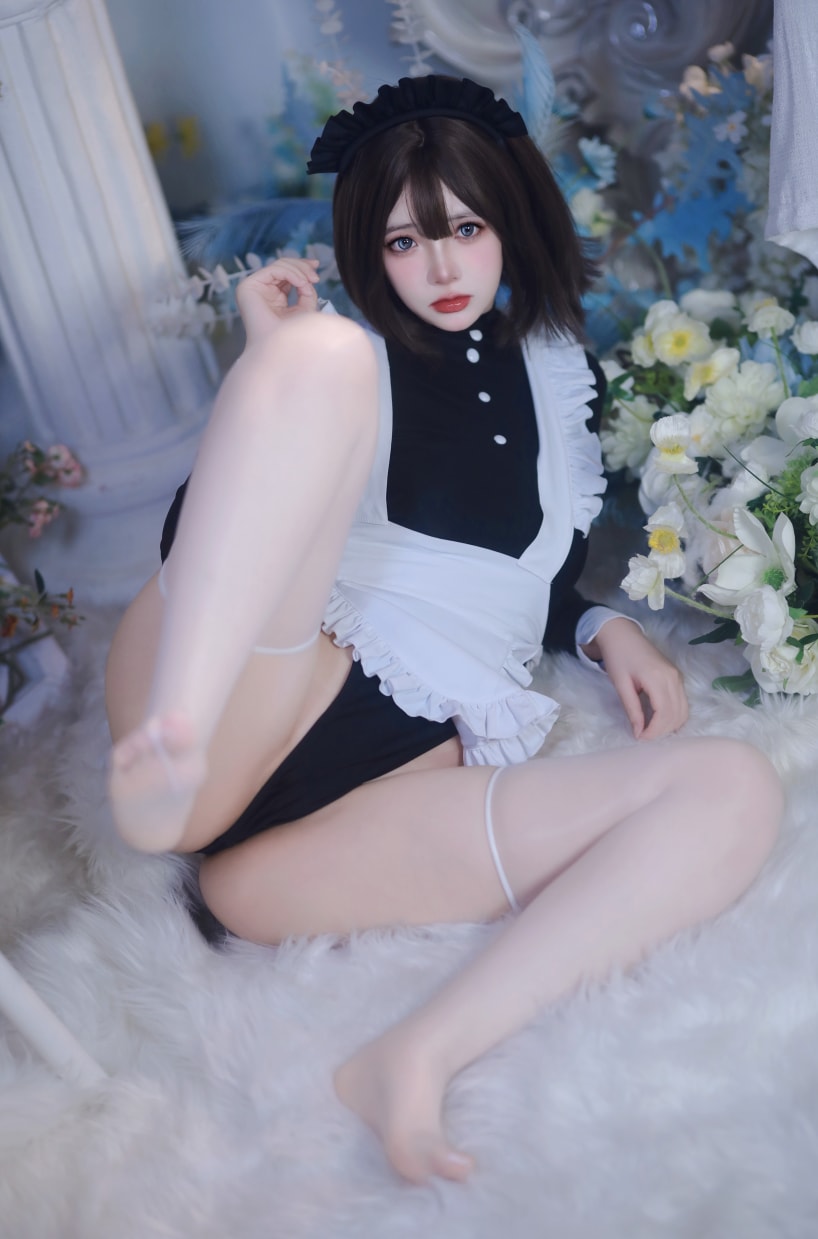 疯猫ss的女仆装cosplay：少女的衣橱新篇章[58P-668MB]