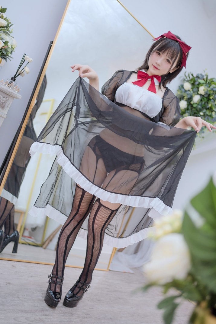 阿半的透明女仆装：探索cosplay的无限可能[39P-167M]