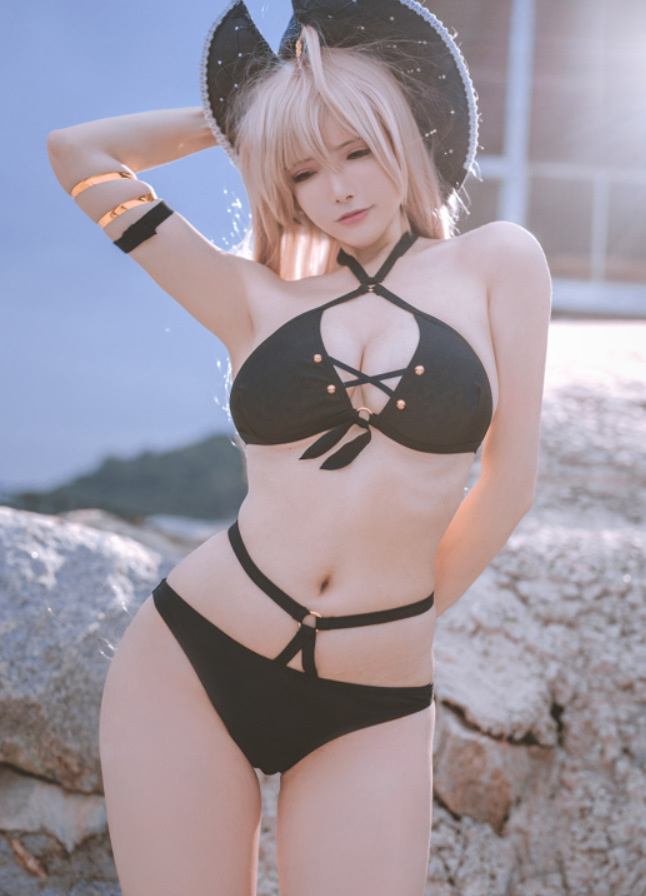 夏小秋秋秋的碧蓝航线cosplay风采[22P/226MB]