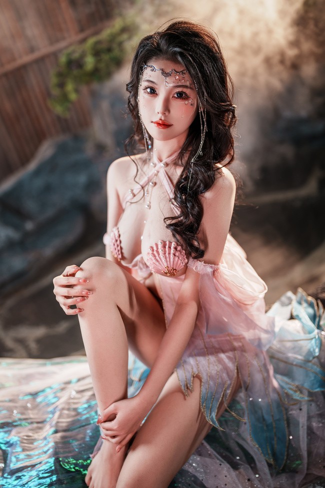 蜜汁猫裘的美人鱼cosplay：梦幻海洋的传说[63P1V-2.33GB]