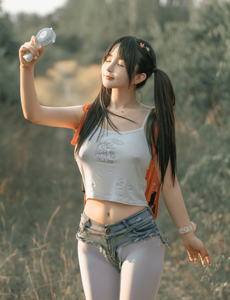 探索桜井宁宁的cosplay世界——NO.055 小红包 [95P-2.18G]