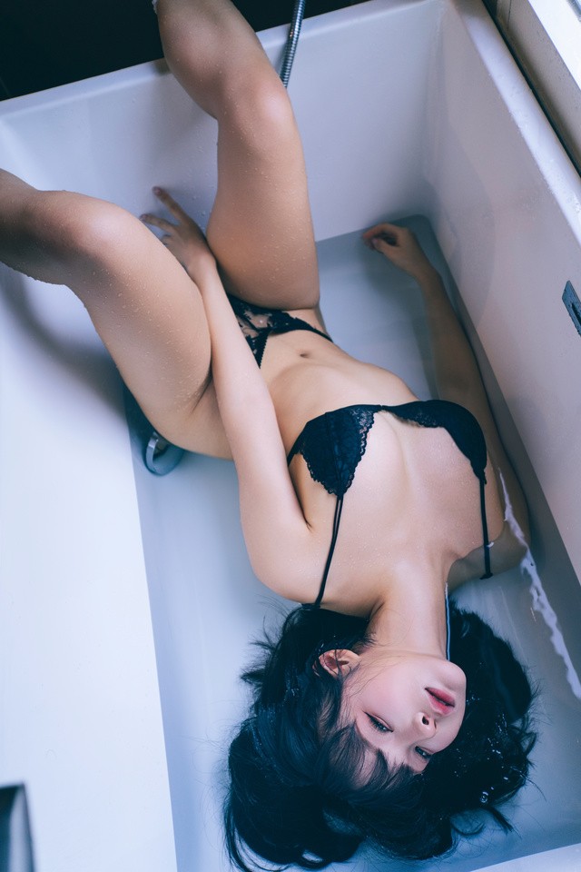 蠢沫沫《NO.345 凝视》治愈系少女演绎暗黑童话风 [57P-2.08GB]