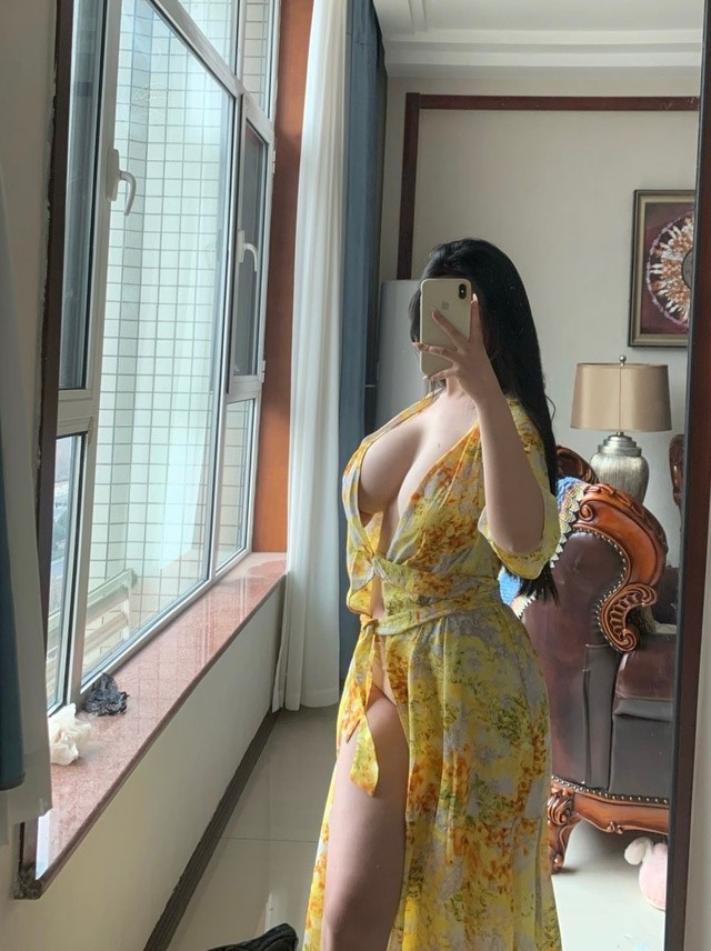 元气少女玫玫mm《黄色战袍》国风cos解析 娇俏古装还原经典角色[5P2V-84MB]