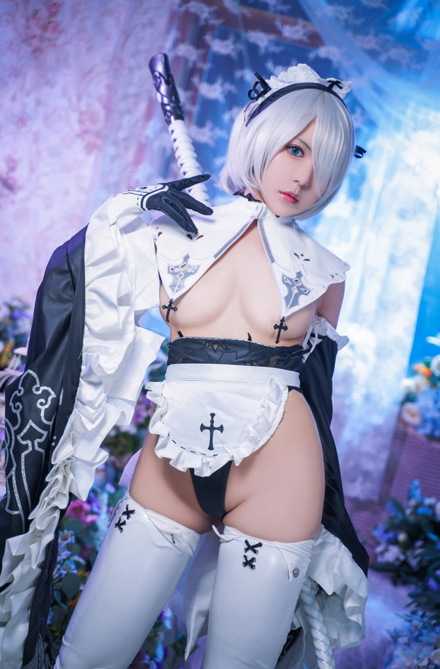 虎森森的2B女仆cosplay：探索角色的多面性与魅力 [15P-78MB]